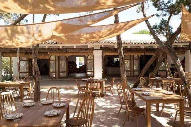 casa-jondal-ibiza_easy-resizecom_-620x414-1