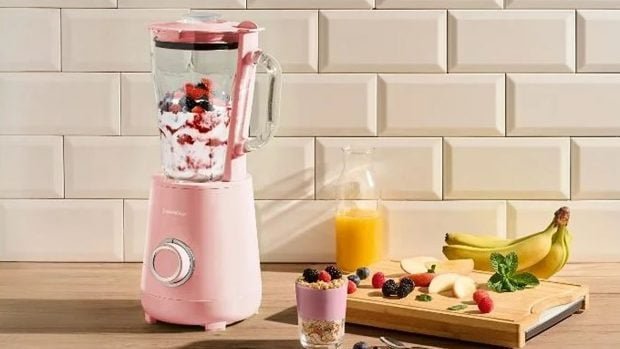 los-electrodomesticos-retro-de-lidl-que-parecen-de-diseno-vuelven-en-rosa-pastel-son-economicos-prometen-agotarse-620x349-1