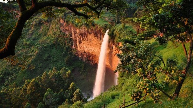 cascada-en-el-monte-elgon-kenia-620x349-1
