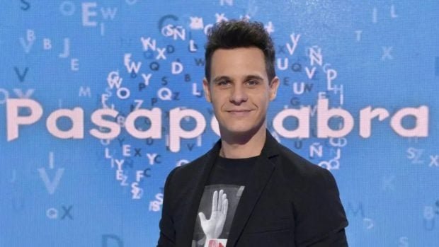 christian-galvez-al-frente-de-pasapalabra-cuando-se-emitiia-en-telecinco-mediaset-620x349-1