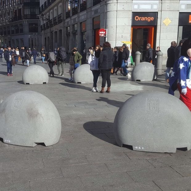 nuevos-bolardos-en-la-puerta-del-sol-620x620-1