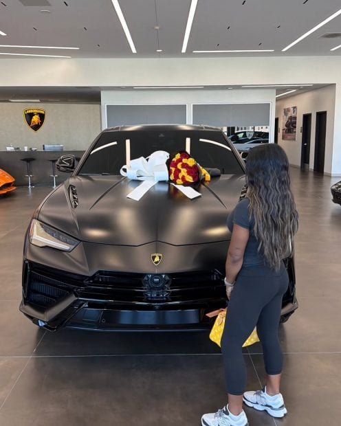 simone-biles-just-copped-herself-a-brand-new-lamborghini-and-she-reveals-she-did-so-because-her-496x620-1