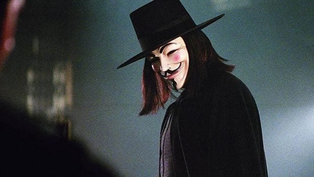 v-de-vendetta-warner-bros-620x349-1
