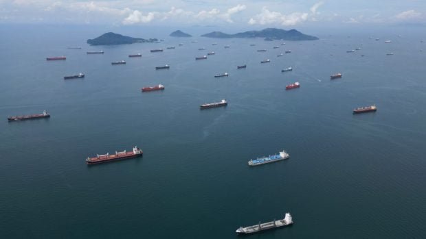 barcos-espera-canal-panama-620x349-1